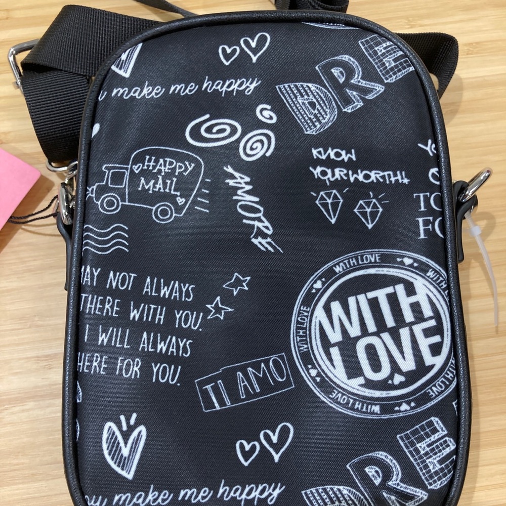 LIKE DREAMS Black Graffiti Nylon Crossbody Purse w/Coin Pouch - Picture 4 of 5